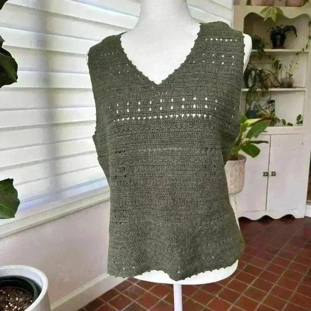 Faded Glory Sleeveless Crotchet Knit Summer Top Boho Green Size L (12-14)